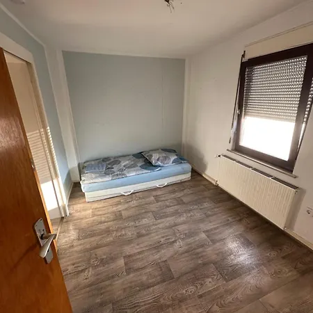 Bonn-beuel Mit Parkplaetzen Apartamento Bonn